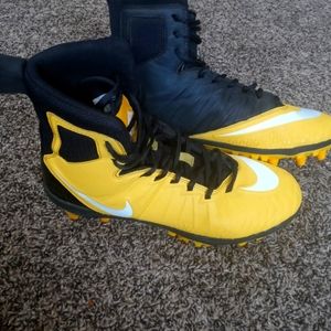 Yellow and black Nike Force Cleats